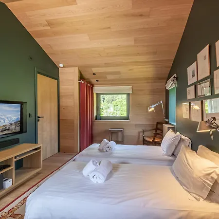 Chalet Contemporain Avec Sauna, Cheminee, Et Grand Jardin - Fr-1-343-243 Chamonix